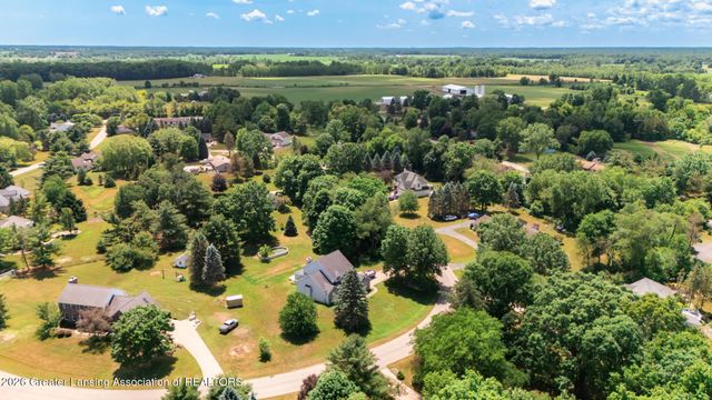 3384 Camino Del Sol Drive, Williamston, MI 48895