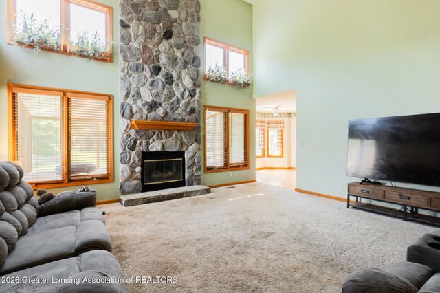 3384 Camino Del Sol Drive, Williamston, MI 48895
