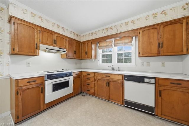 7813 Whipple Trail, Greensboro, NC 27455