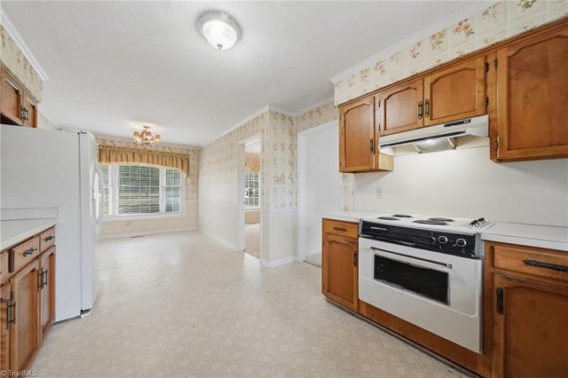 7813 Whipple Trail, Greensboro, NC 27455