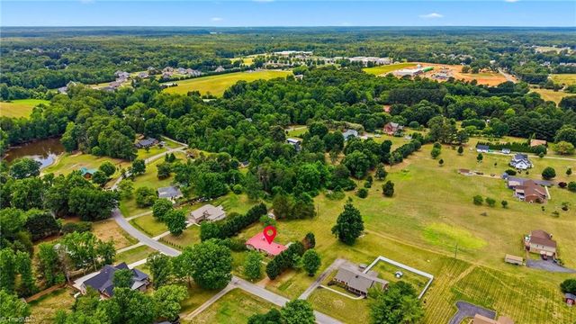 7813 Whipple Trail, Greensboro, NC 27455