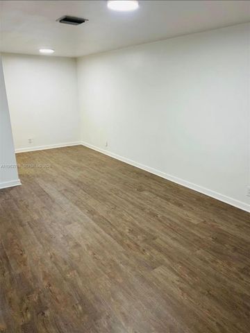 5820 NW 23rd St 5820, Lauderhill, FL 33313