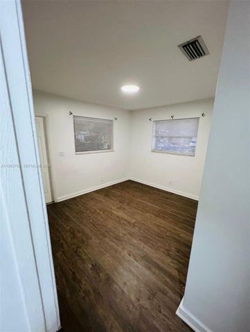 5820 NW 23rd St 5820, Lauderhill, FL 33313