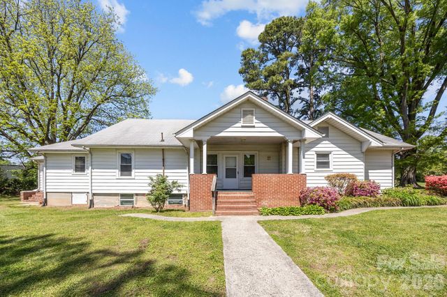 1311 Jenkins Road, Gaston, NC 28052