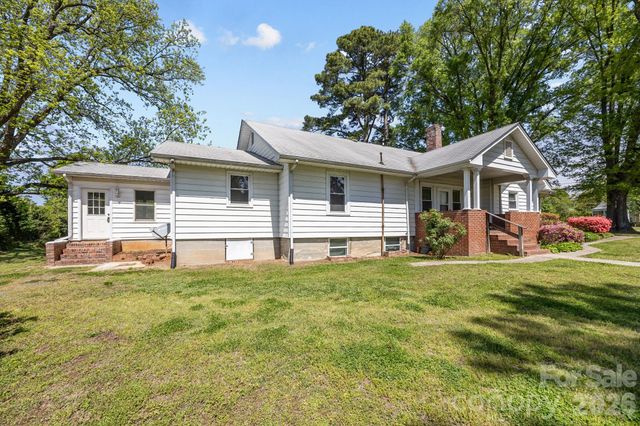 1311 Jenkins Road, Gaston, NC 28052