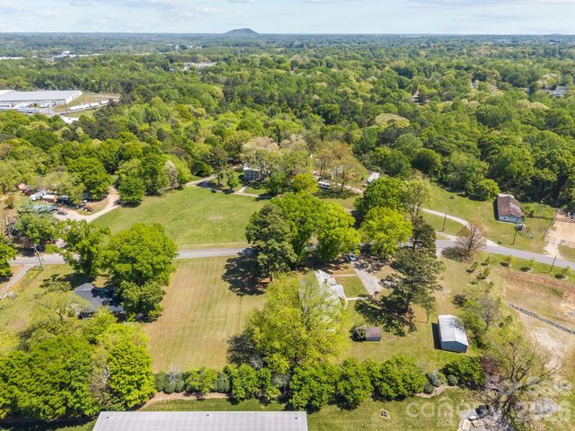 1311 Jenkins Road, Gaston, NC 28052