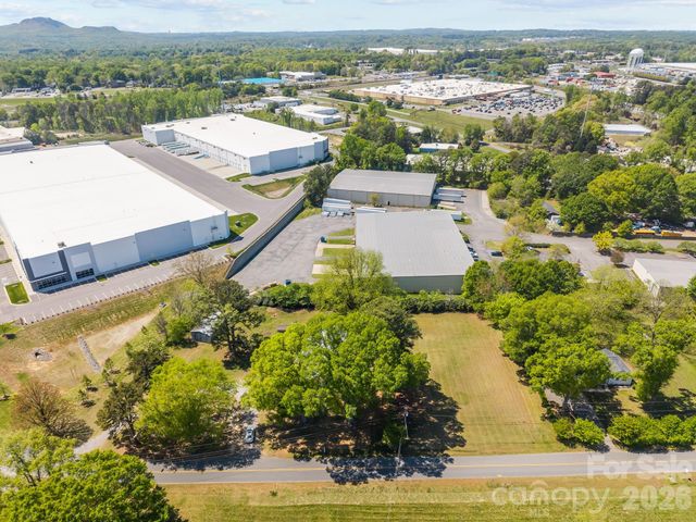 1311 Jenkins Road, Gaston, NC 28052
