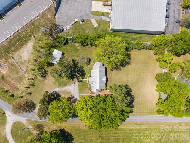 1311 Jenkins Road, Gaston, NC 28052