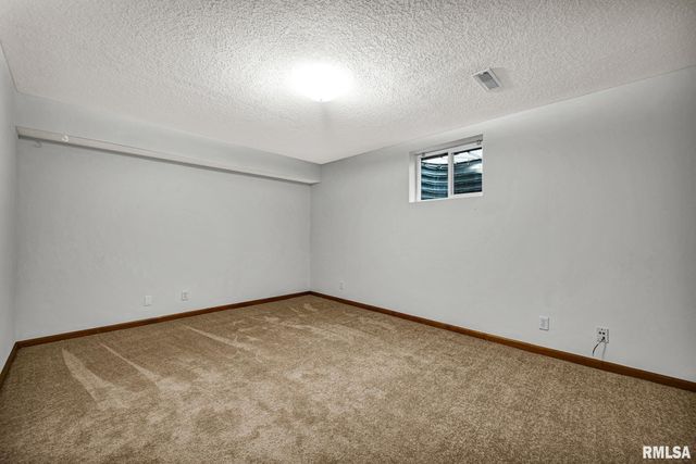 11326 N NORTHTRAIL Drive, Dunlap, IL 61525