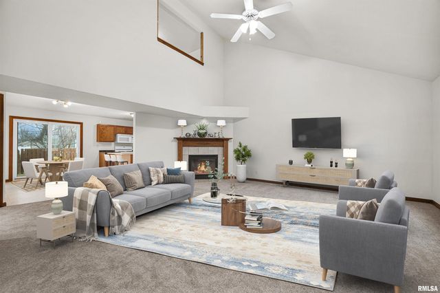 11326 N NORTHTRAIL Drive, Dunlap, IL 61525