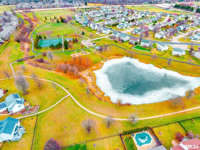 11326 N NORTHTRAIL Drive, Dunlap, IL 61525