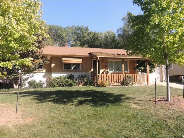 3517 S Pleasant Street, Independence, MO 64055