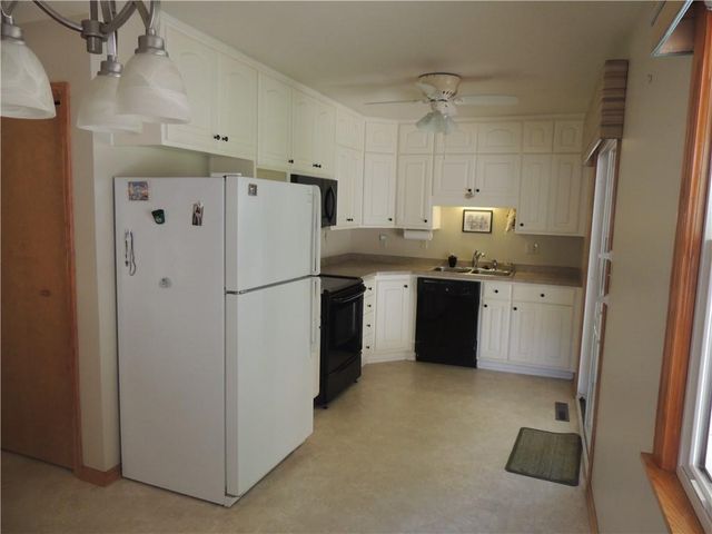 3517 S Pleasant Street, Independence, MO 64055