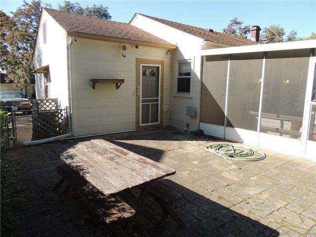 3517 S Pleasant Street, Independence, MO 64055