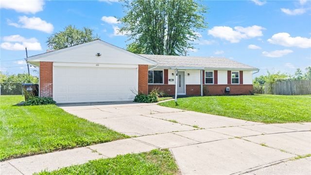 660 Cranwood Circle, New Lebanon, OH 45345
