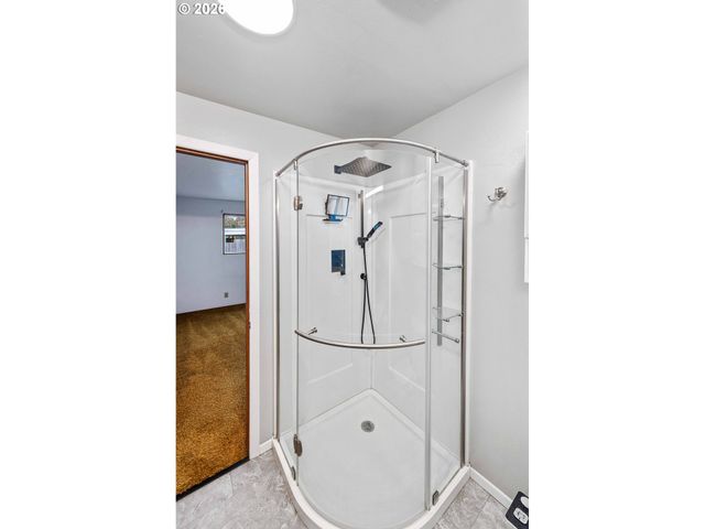 3123 OAK St, North Bend, OR 97459