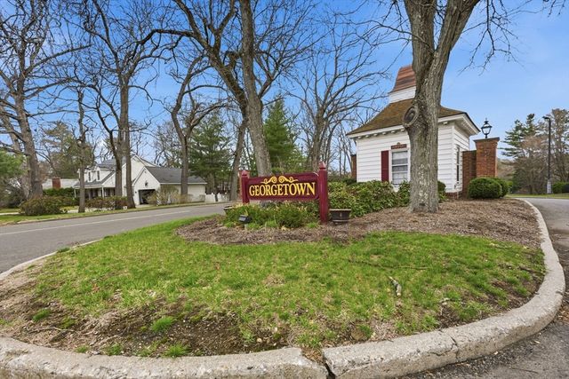 41 Jamestown Dr 41, Springfield, MA 01108