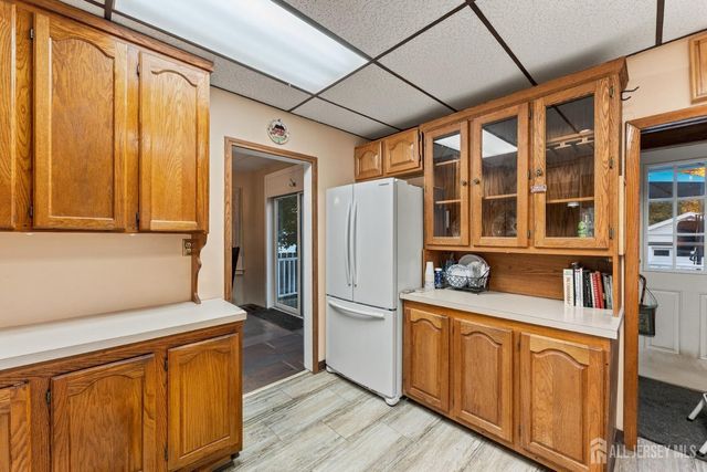 432 1st Street, Dunellen, NJ 08812