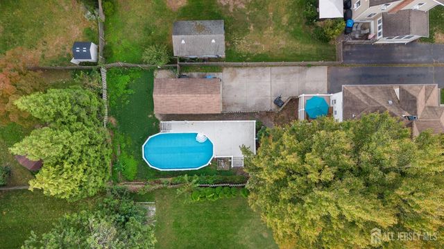 432 1st Street, Dunellen, NJ 08812