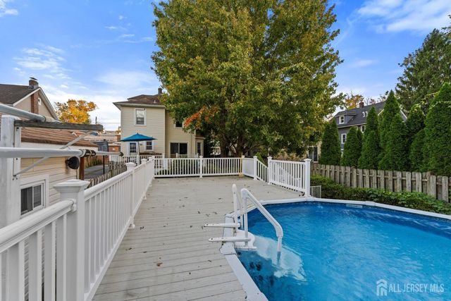 432 1st Street, Dunellen, NJ 08812