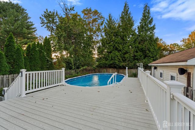 432 1st Street, Dunellen, NJ 08812
