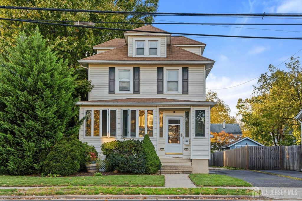 432 1st Street, Dunellen, NJ 08812