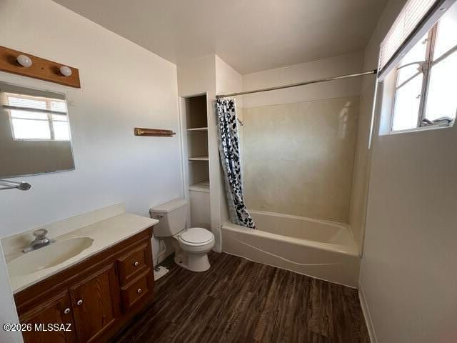 2739 N Walnut Avenue, Tucson, AZ 85712