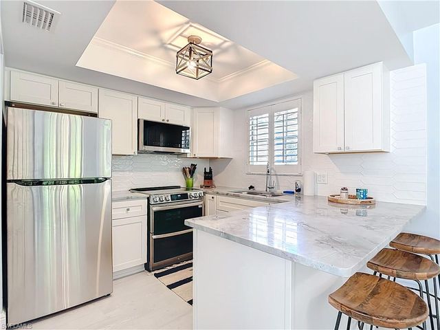 4246 Ute CT, Estero, FL 33928