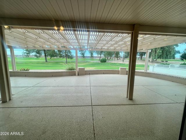 15186 W LAS BRIZAS Lane, Sun City West, AZ 85375