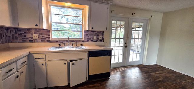 5624 MCCOY COURT, Zephyrhills, FL 33542