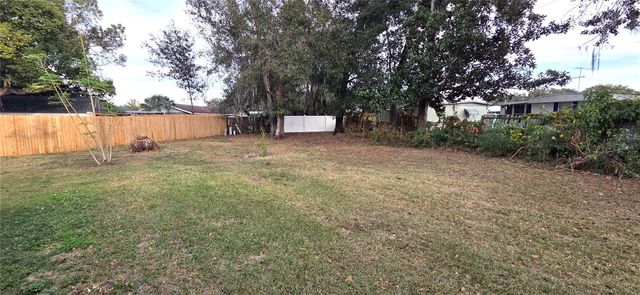 5624 MCCOY COURT, Zephyrhills, FL 33542