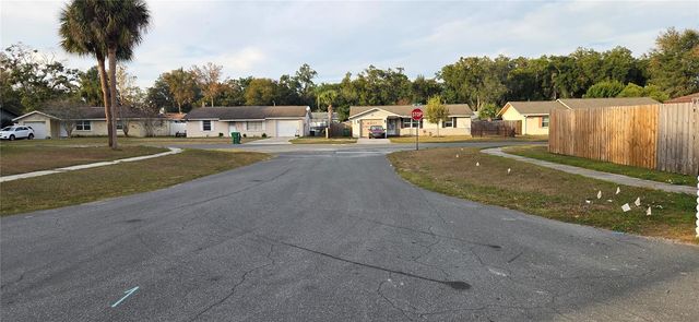 5624 MCCOY COURT, Zephyrhills, FL 33542