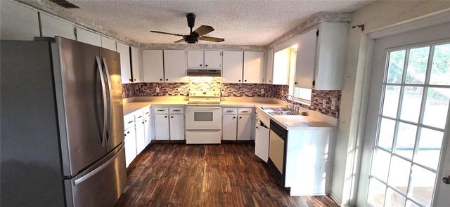 5624 MCCOY COURT, Zephyrhills, FL 33542