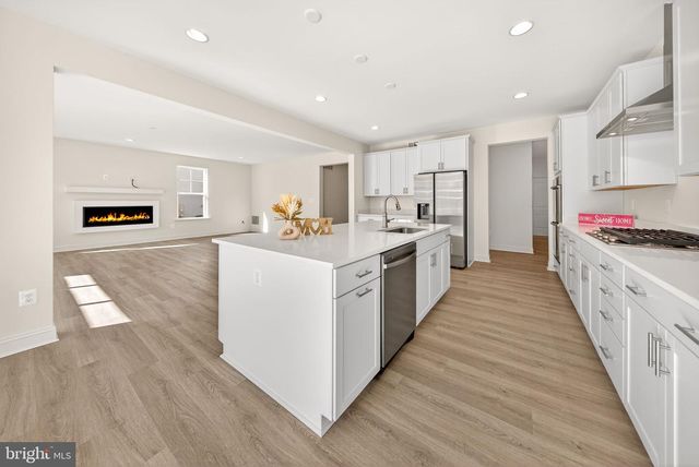 850 BROOKFIELD DRIVE, Dover, DE 19901