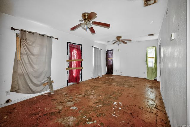 626 Rayburn, San Antonio, TX 78221