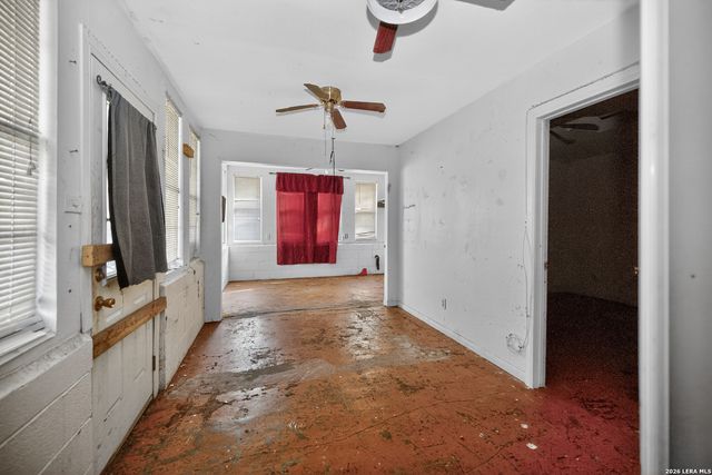 626 Rayburn, San Antonio, TX 78221