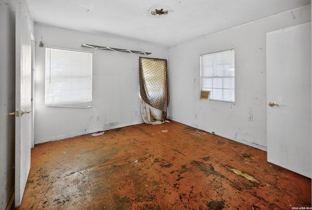 626 Rayburn, San Antonio, TX 78221