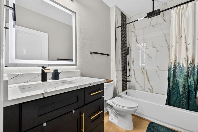 509 ARBEQUINA COURT, Plant City, FL 33566