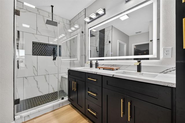 509 ARBEQUINA COURT, Plant City, FL 33566