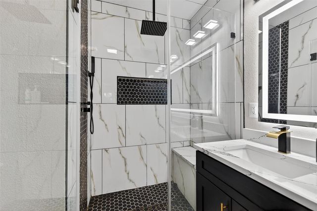 509 ARBEQUINA COURT, Plant City, FL 33566