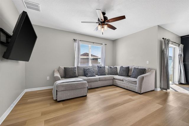 509 ARBEQUINA COURT, Plant City, FL 33566