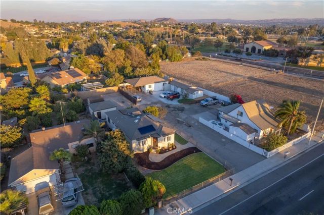 5345 La Sierra Avenue, Riverside, CA 92505