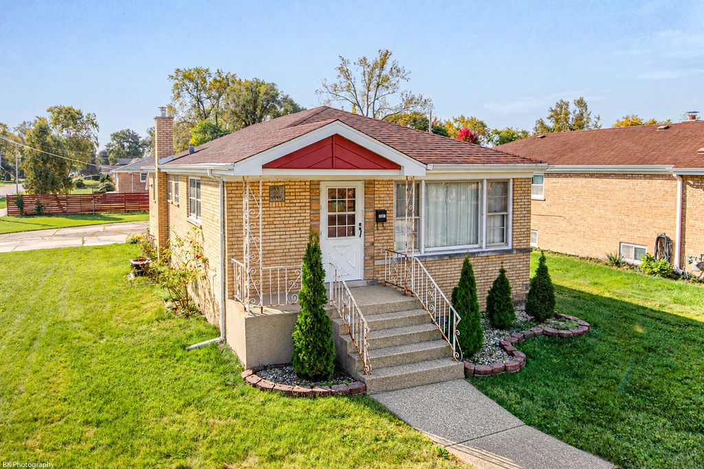 5101 W 83rd Street, Burbank, IL 60459 — exterior