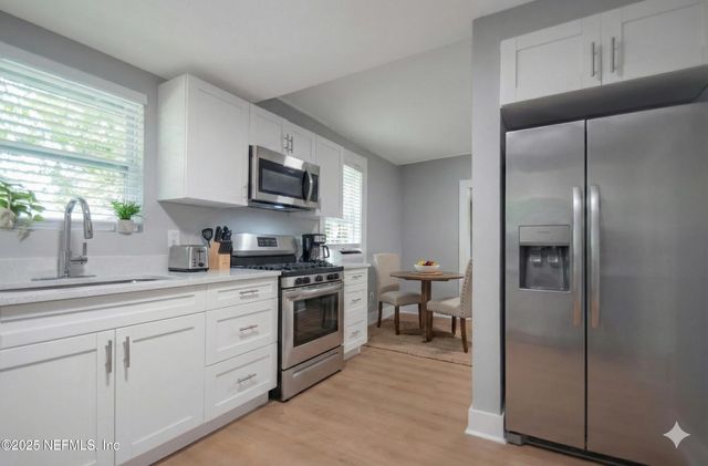 3321 DEASON Avenue, Jacksonville, FL 32254