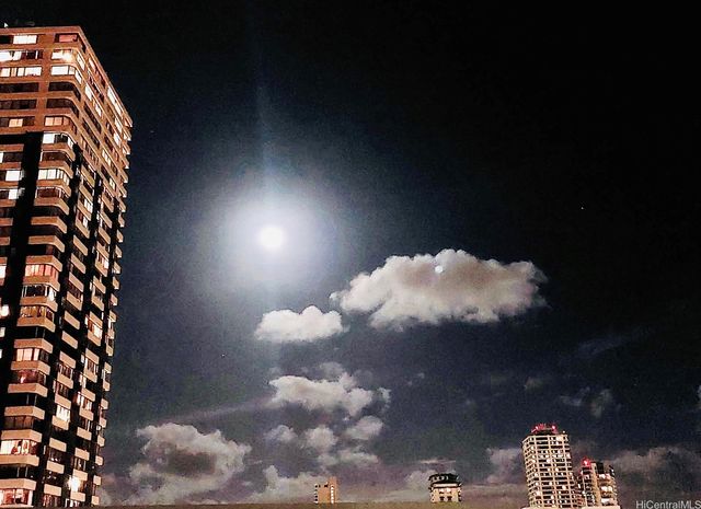 1888 Kalakaua Avenue 1806, Honolulu, HI 96815
