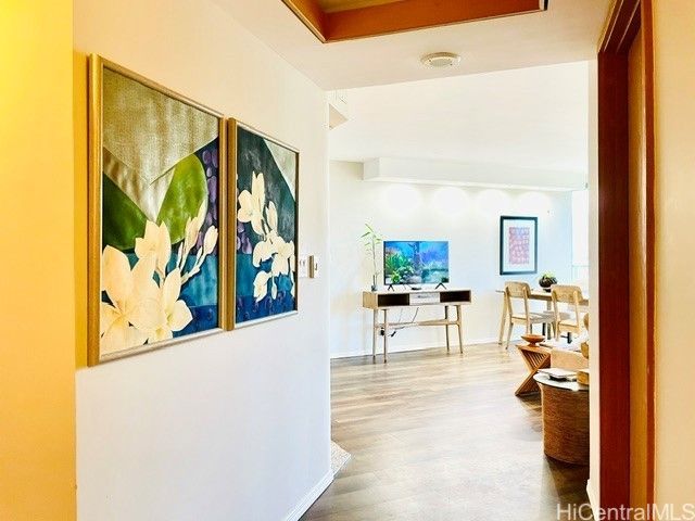 1888 Kalakaua Avenue 1806, Honolulu, HI 96815