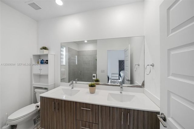 15809 NW 91st Court, Miami Lakes, FL 33018