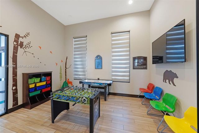 15809 NW 91st Court, Miami Lakes, FL 33018