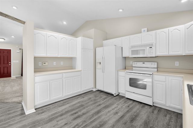 2454 Casper Street, Kalamazoo, MI 49048