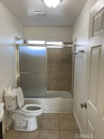 415 E 106th, Los Angeles, CA 90003